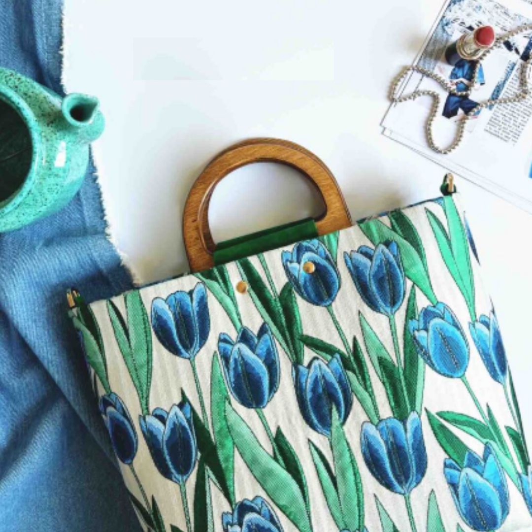 BLUE TULIP