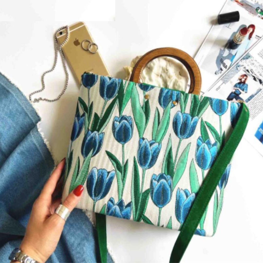 BLUE TULIP