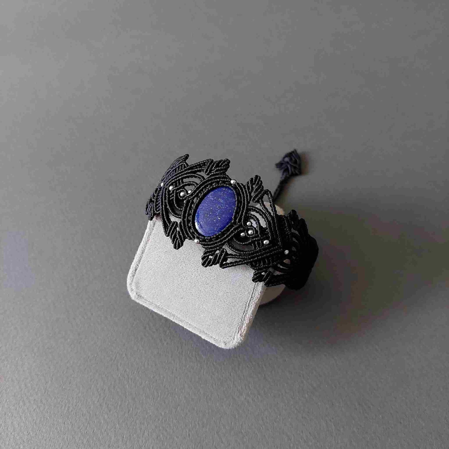 Macramé Bracelet-229BK Lapis lazuli
