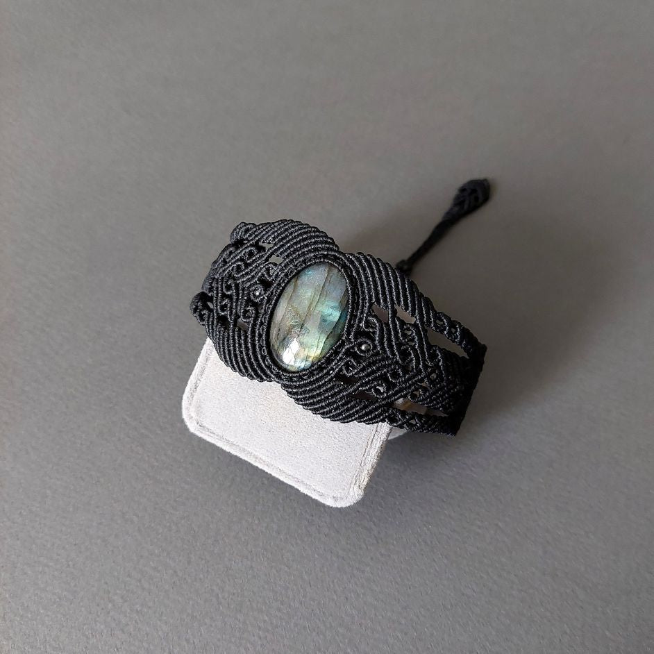 Macramé Bracelet-227BK Labradorite