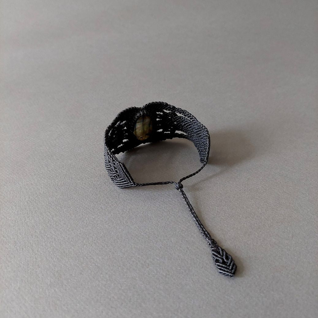 Macramé Bracelet-227BK Labradorite