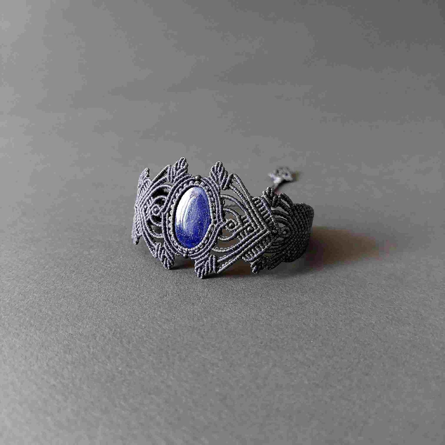Macramé Bracelet-229GR Lapis Lazuli